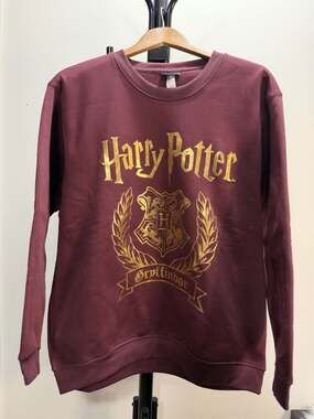 Wizarding World Harry Potter Gryffindor Burgundy Crewneck Sweatshirt